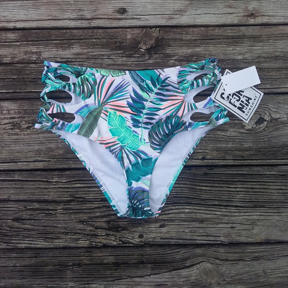 NWT bikini bottoms